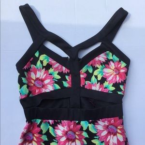 Unk brand 🐾 Cut out dress